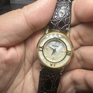 Works Vtg GRUEN MOP Dainty Ladies Watch Gold Tone 31mm Hirsch Croco Leather 7.5"